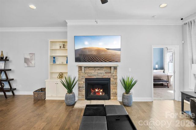 105 W Northstone Road, Mooresville, NC 28115