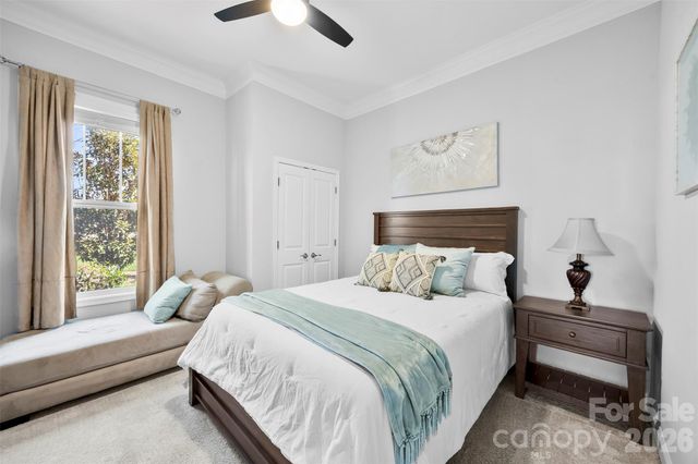 105 W Northstone Road, Mooresville, NC 28115