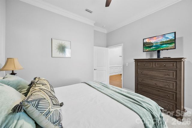 105 W Northstone Road, Mooresville, NC 28115