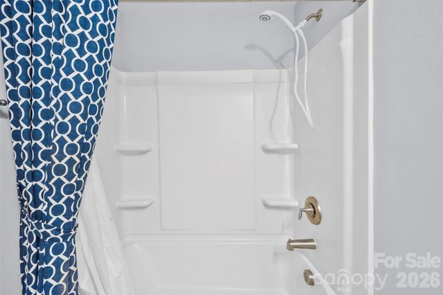 105 W Northstone Road, Mooresville, NC 28115