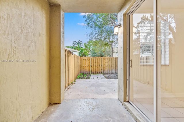 1466 SE 26th Ave, Homestead, FL 33035