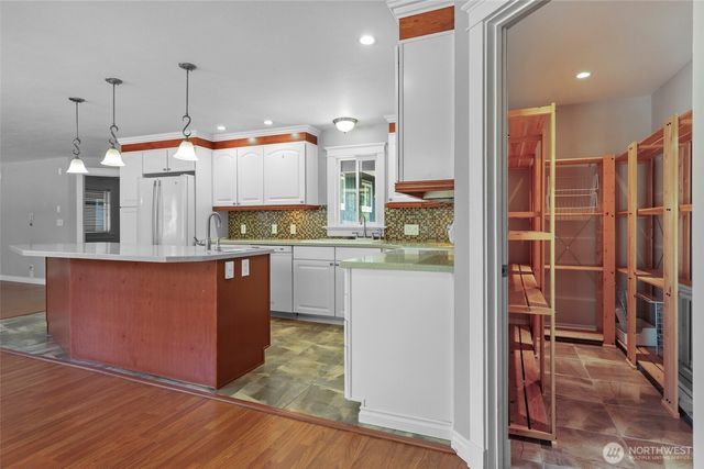11636 25th Avenue SE, Olympia, WA 98513