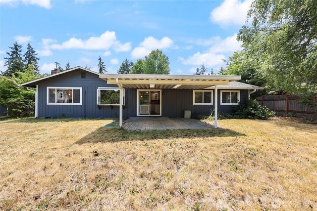 11636 25th Avenue SE, Olympia, WA 98513