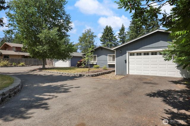11636 25th Avenue SE, Olympia, WA 98513