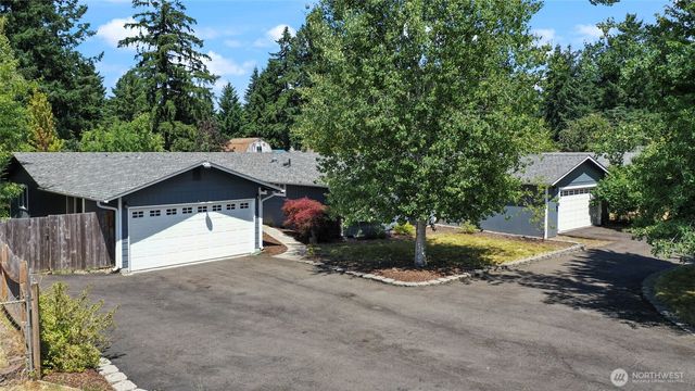 11636 25th Avenue SE, Olympia, WA 98513
