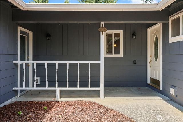 11636 25th Avenue SE, Olympia, WA 98513