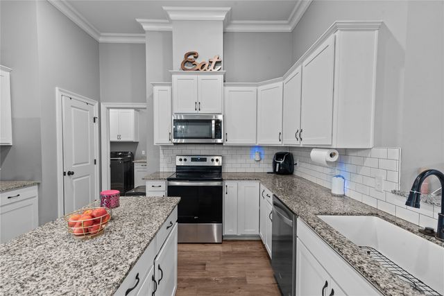 619 Lessie Drive, Stonewall, LA 71078