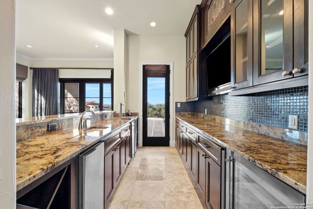 8006 Crown Terrace, Boerne, TX 78015