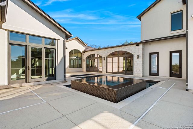 8006 Crown Terrace, Boerne, TX 78015