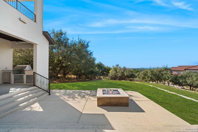 8006 Crown Terrace, Boerne, TX 78015