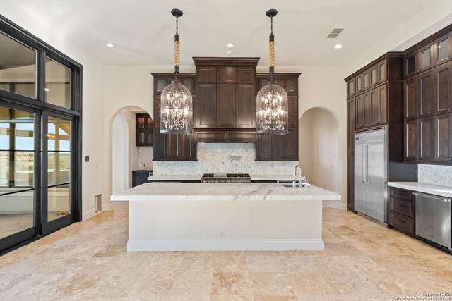 8006 Crown Terrace, Boerne, TX 78015