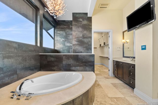 8006 Crown Terrace, Boerne, TX 78015