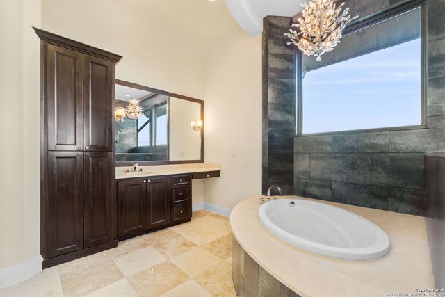 8006 Crown Terrace, Boerne, TX 78015