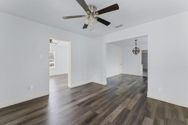 6714 Schuller Road, Houston, TX 77093