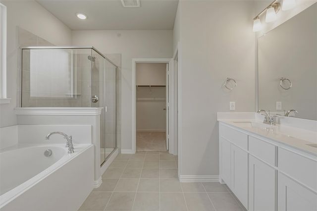 3415 Helena Street, Gainesville, TX 76240