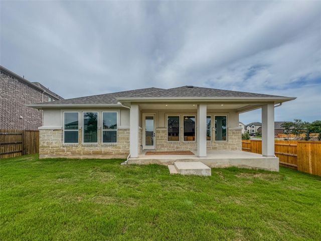 127 Pigeon River RD, Kyle, TX 78640