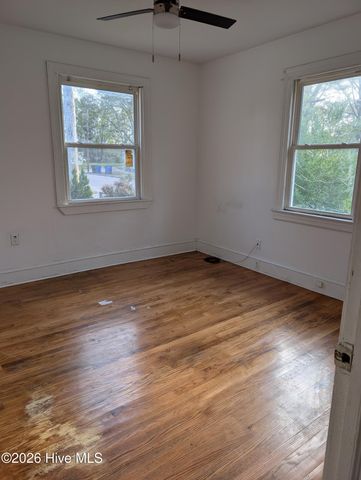 410 Academy Street E, Wilson, NC 27893