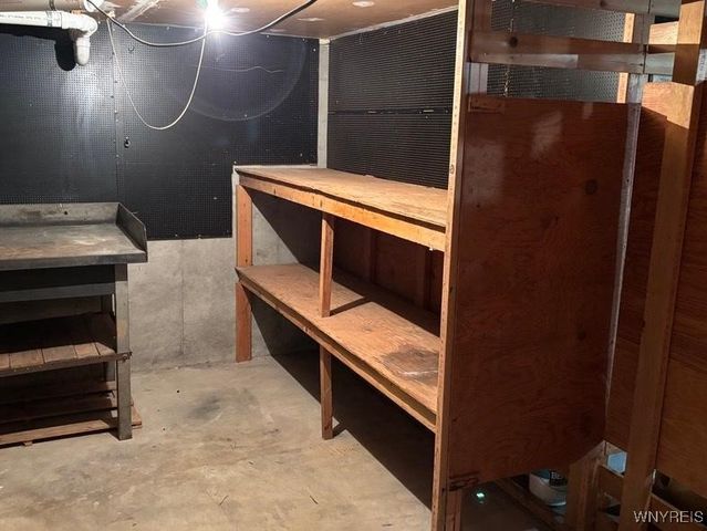 120 Charter Oaks Drive 1, Amherst, NY 14228