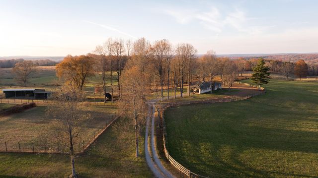 136 Golf Course Road, Menlo, GA 30731