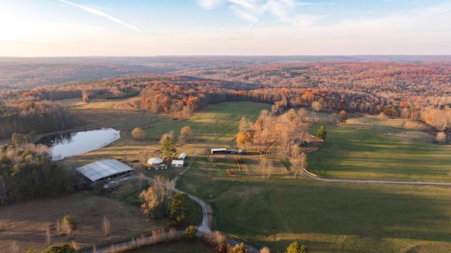 136 Golf Course Road, Menlo, GA 30731