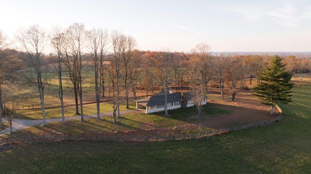 136 Golf Course Road, Menlo, GA 30731