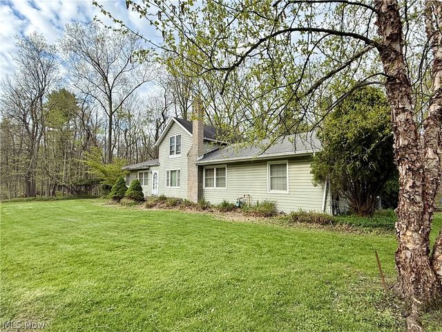 6066 Case Road, North Ridgeville, OH 44039