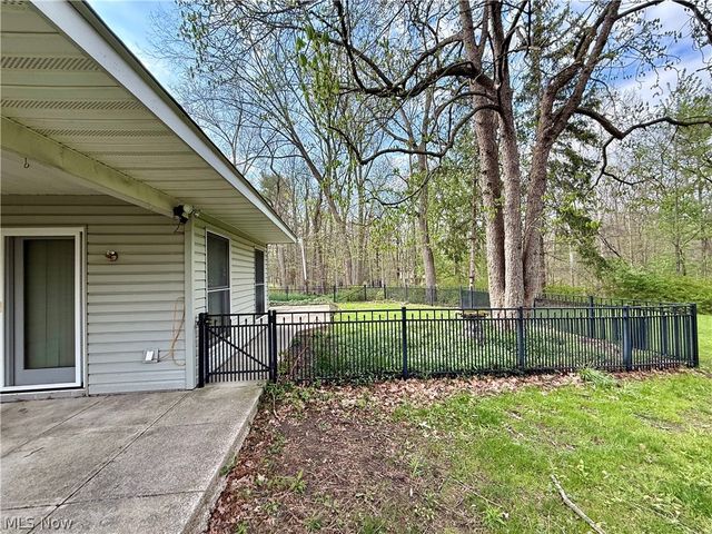 6066 Case Road, North Ridgeville, OH 44039