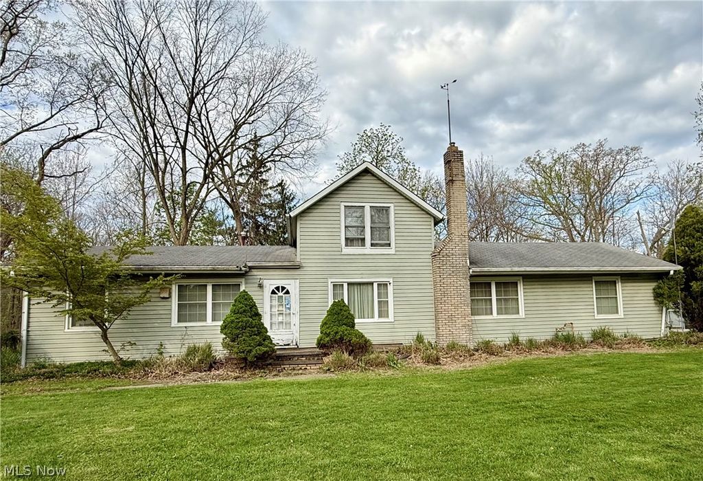6066 Case Road, North Ridgeville, OH 44039