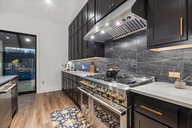 437 Trabuco BND, Liberty Hill, TX 78642
