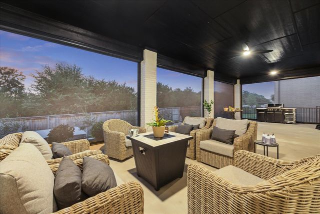 437 Trabuco BND, Liberty Hill, TX 78642