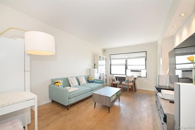 99-05 63rd Drive 14O, Rego Park, NY 11374