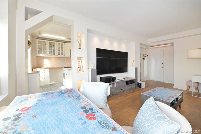 99-05 63rd Drive 14O, Rego Park, NY 11374
