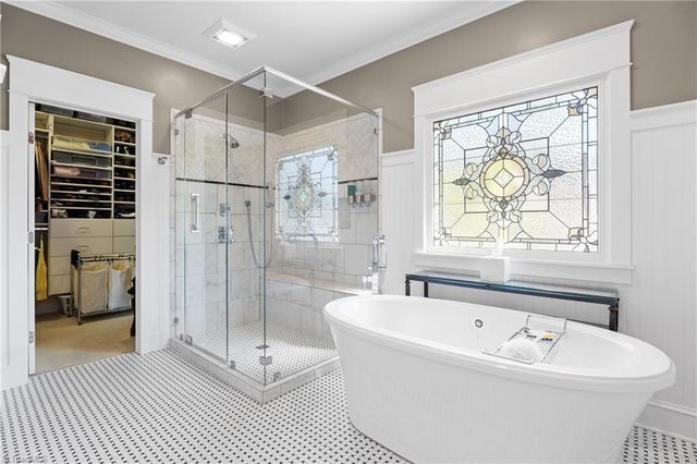 445 Burkes Crossing Drive, Winston-salem, NC 27104