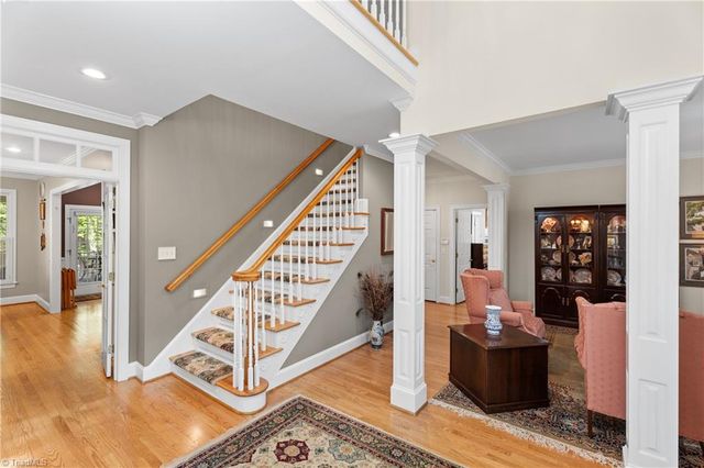 445 Burkes Crossing Drive, Winston-salem, NC 27104