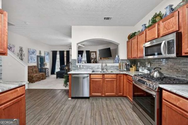 6226 Flat Trace Drive, Union City, GA 30291