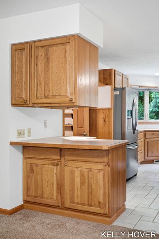 374 137th Avenue, Wayland, MI 49348