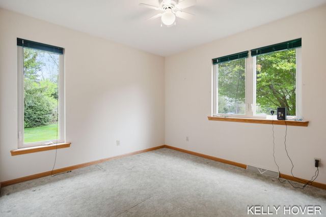 374 137th Avenue, Wayland, MI 49348