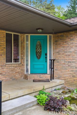 374 137th Avenue, Wayland, MI 49348