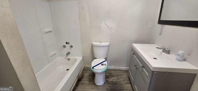 1008 Pine Tree Trail, Atlanta, GA 30349