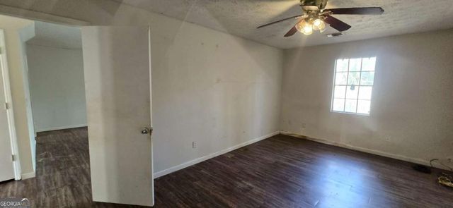 1008 Pine Tree Trail, Atlanta, GA 30349