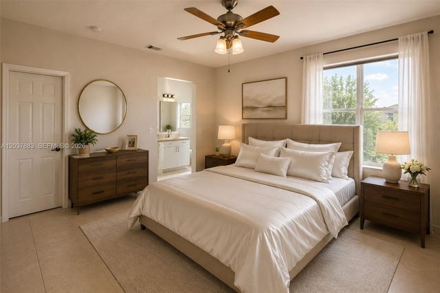 935 SW 154th Path, Miami, FL 33194