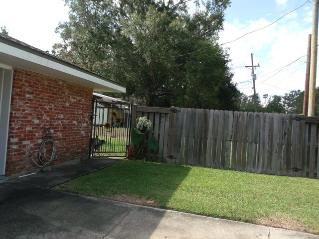 901 S Texas St South, Deridder, LA 70634