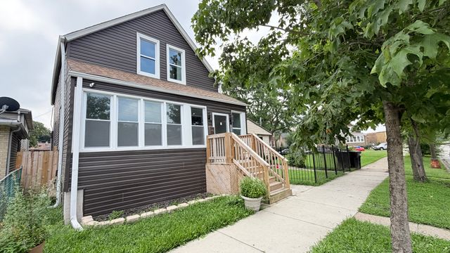 7918 S Anthony Avenue, Chicago, IL 60619