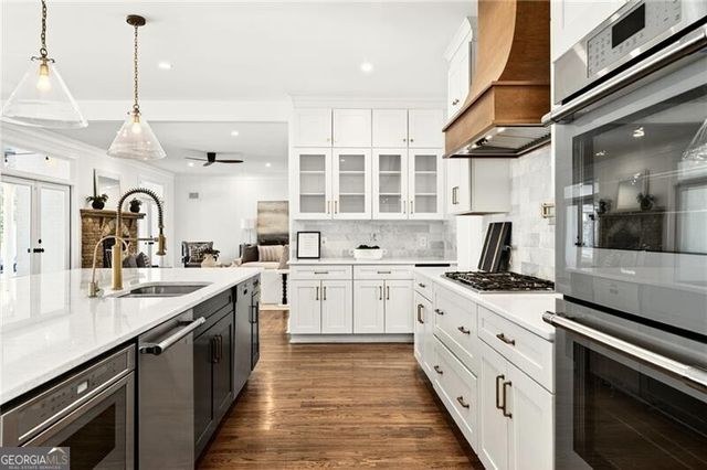 111 Cherry Hill Drive, Marietta, GA 30067