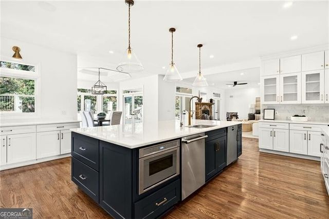 111 Cherry Hill Drive, Marietta, GA 30067