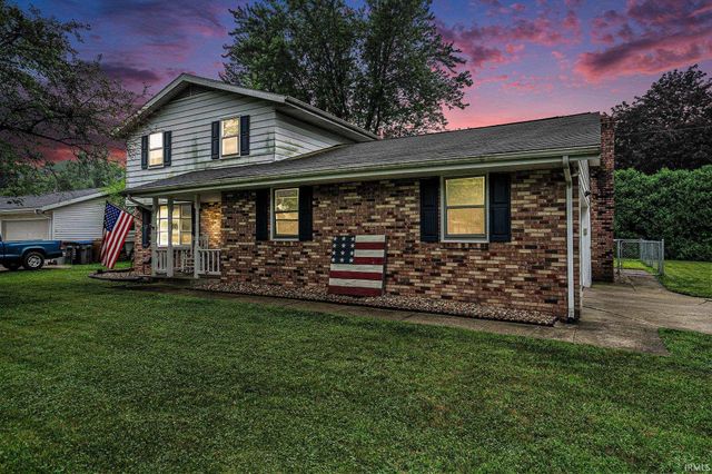 109 Greenway Drive, Goshen, IN 46526