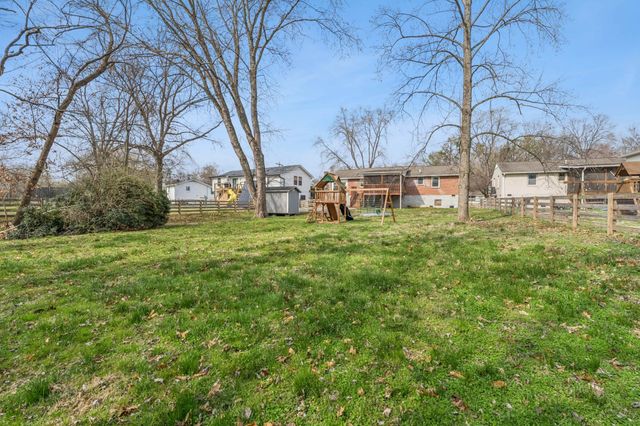 4816 Milner Dr, Nashville, TN 37211