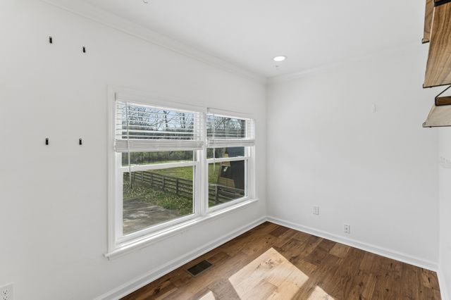 4816 Milner Dr, Nashville, TN 37211