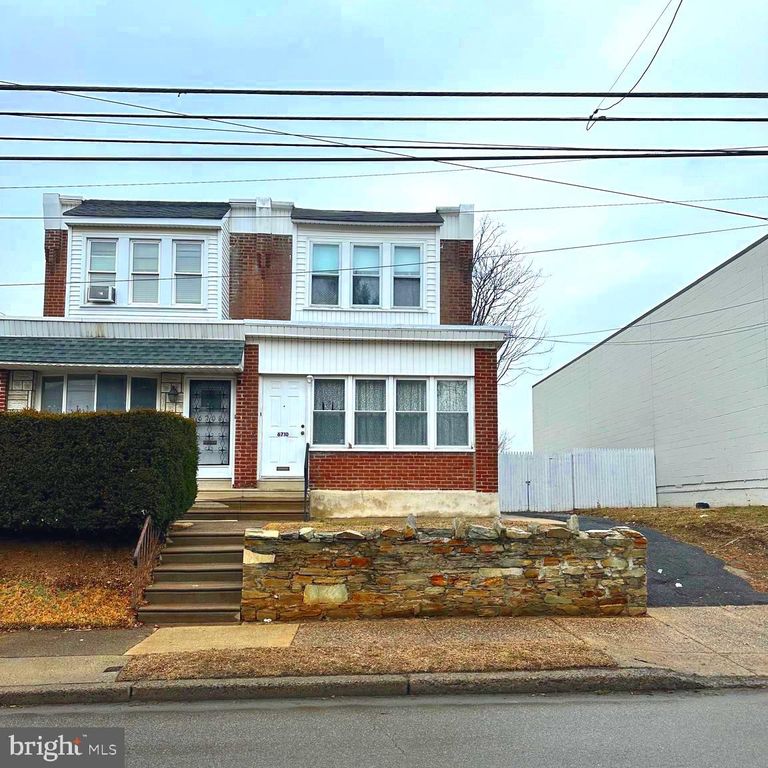 6710 CHARLES ST, Philadelphia, PA 19135