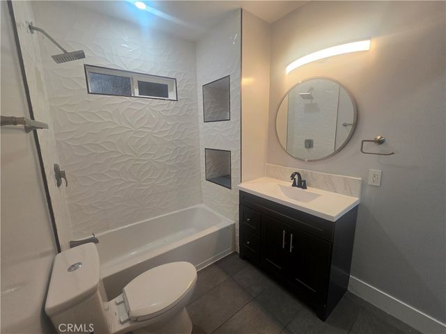 6251 Lemona, Van Nuys, CA 91411